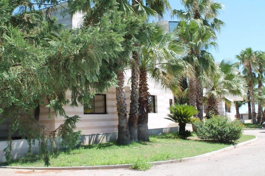 Villa Pinto Lucera Bagian luar foto